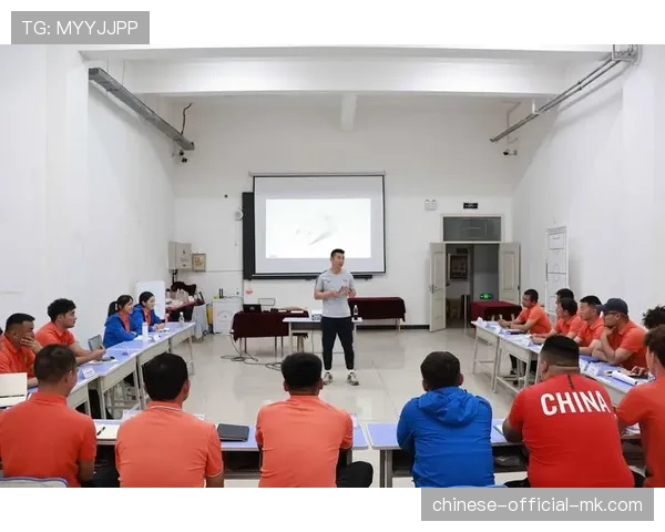 教练培训课程更新：意大利足协将“攻防转换战术设计”纳入最高级别教练认证必修